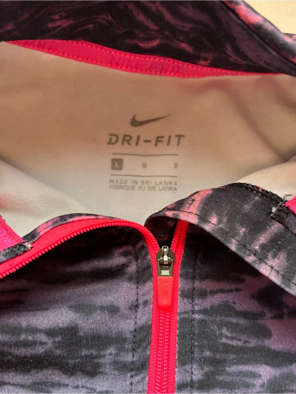 Nike Women’s Black & Pink Quarter-Zip Active Pullover Size Large